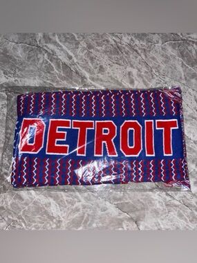 Detroit Pistons Basketball Logo Knit Winter Holiday Scarf SGA 12/20/2025